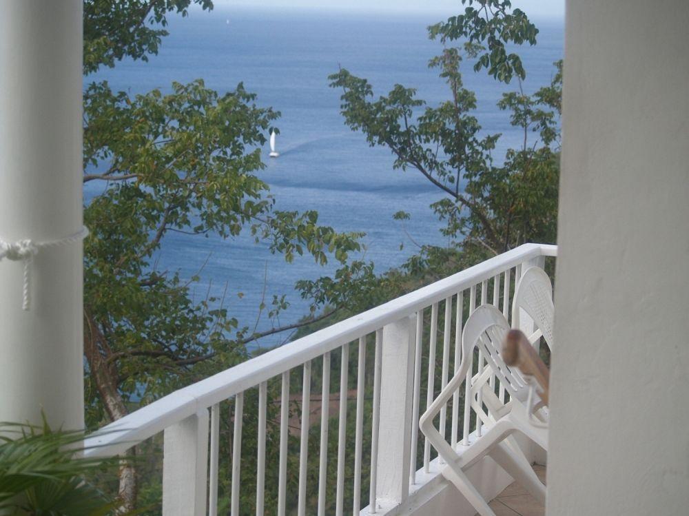 Nature'S Paradise Bed & Breakfast Marigot Bay Exterior photo