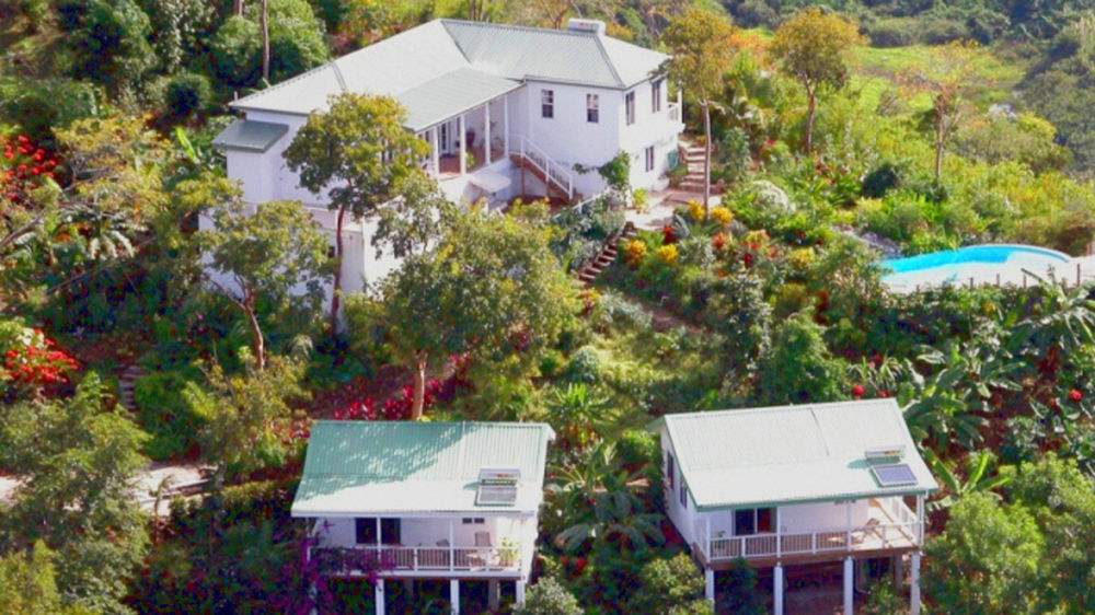 Nature'S Paradise Bed & Breakfast Marigot Bay Exterior photo