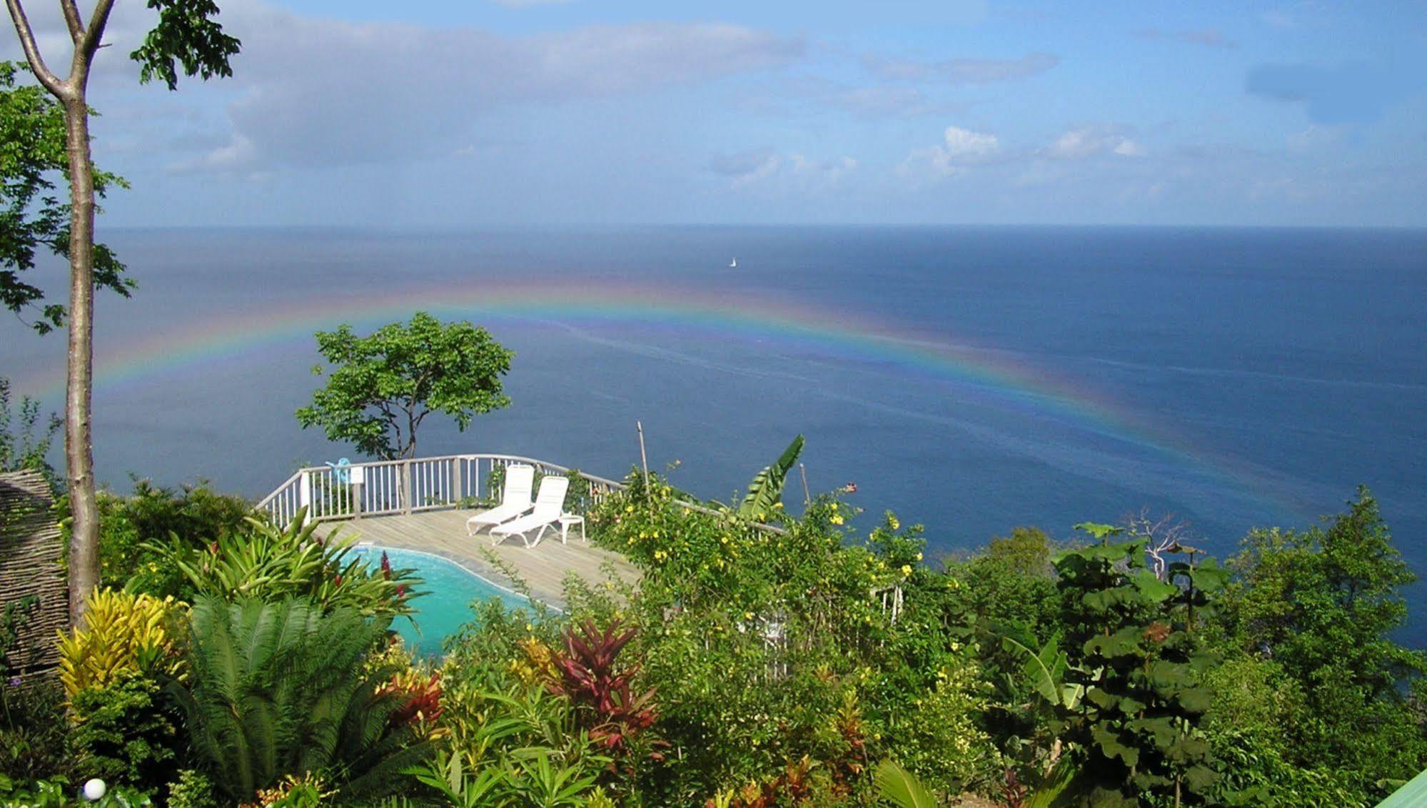 Nature'S Paradise Bed & Breakfast Marigot Bay Exterior photo