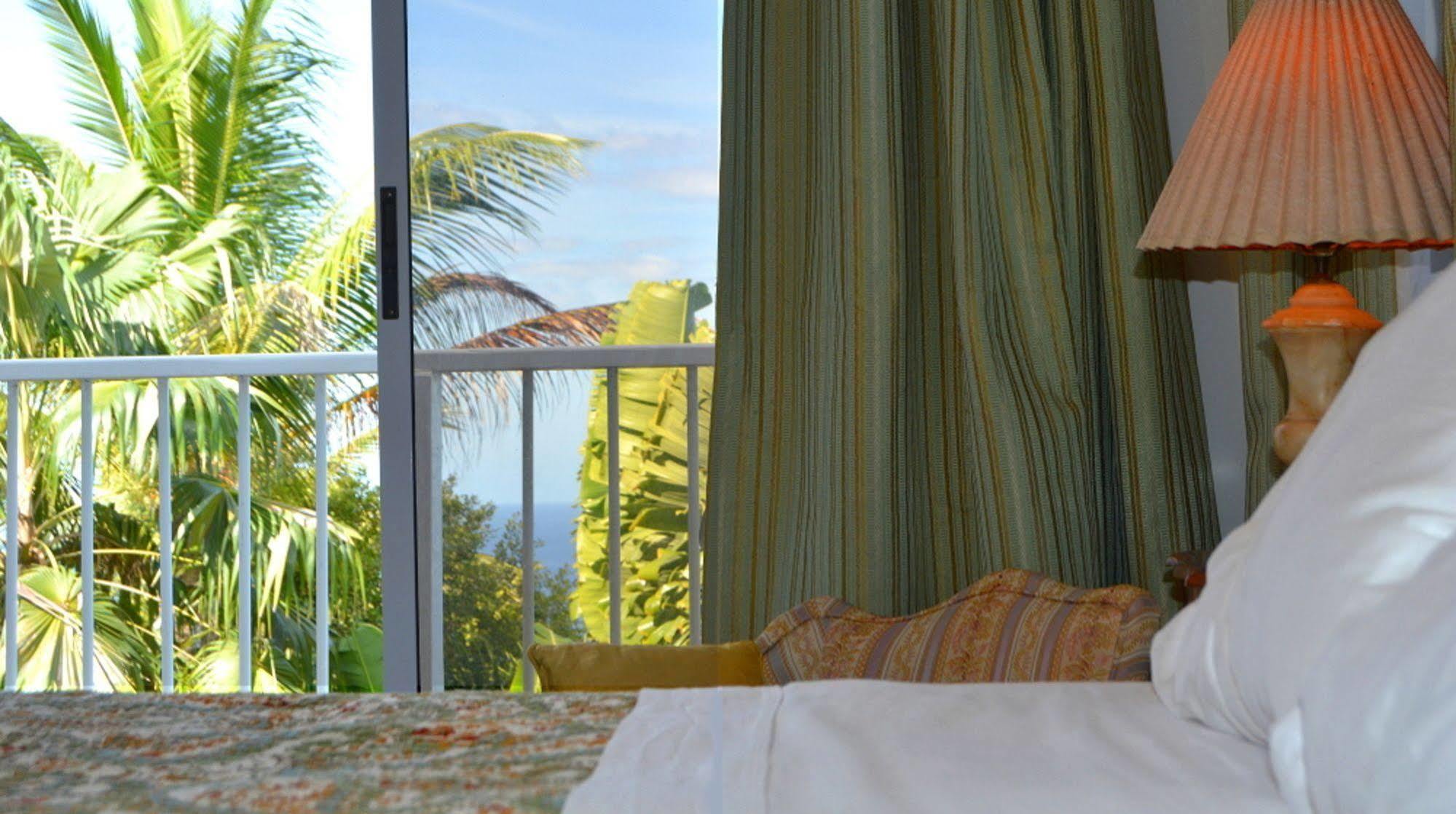Nature'S Paradise Bed & Breakfast Marigot Bay Exterior photo